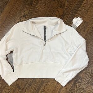 Vuori Sedona cropped half zip - M